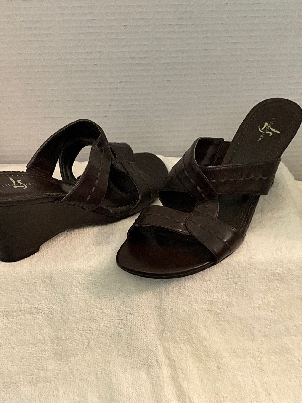 l*space Dark Brown Wedge Slide Sandals